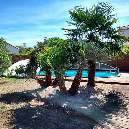 Villa Maison familiale avec piscine chauffée à Saint-Georges-de-Didonne Extérieur photo