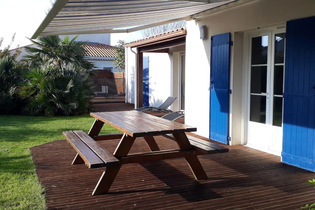 Villa Maison familiale avec piscine chauffée à Saint-Georges-de-Didonne Extérieur photo