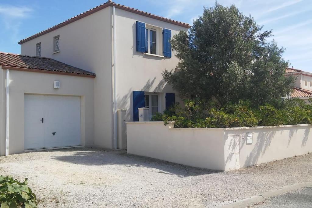 Villa Maison familiale avec piscine chauffée à Saint-Georges-de-Didonne Extérieur photo