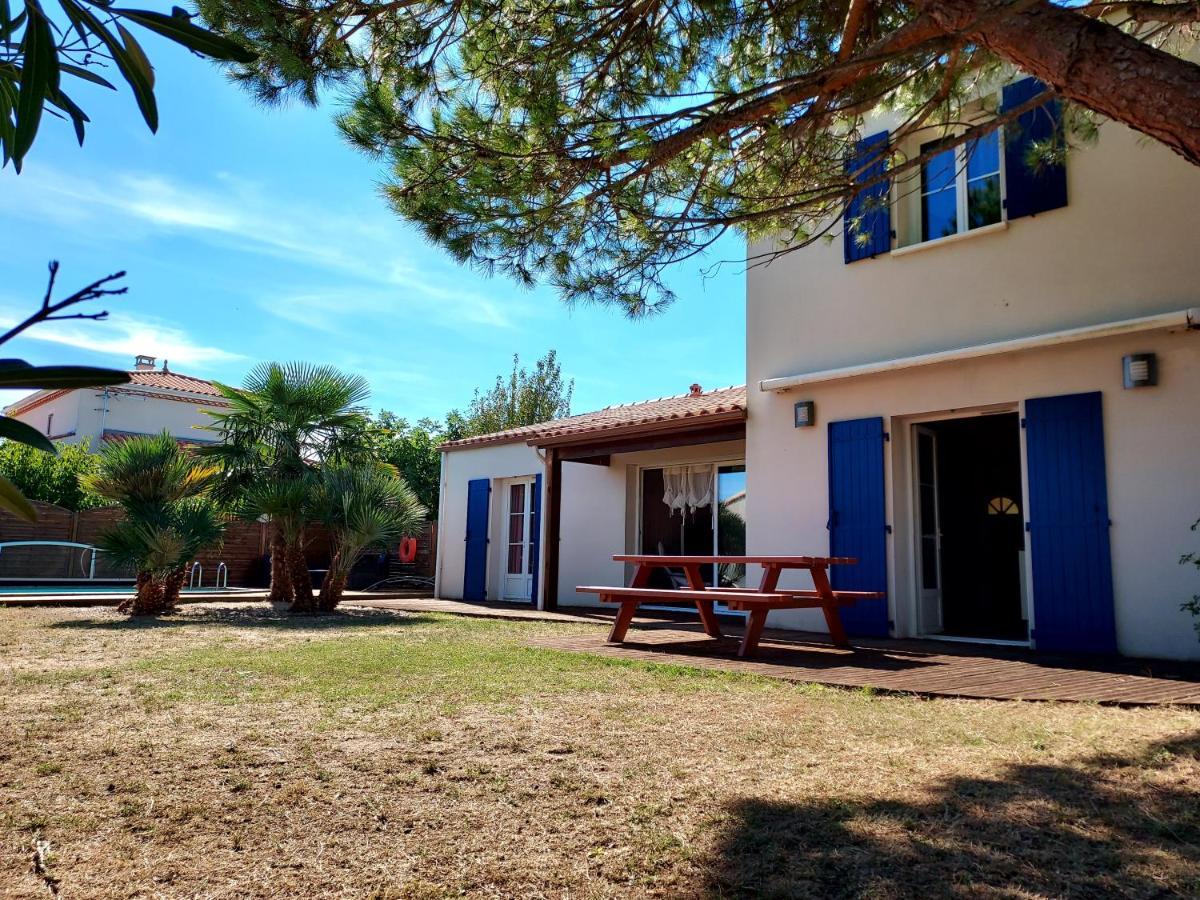 Villa Maison familiale avec piscine chauffée à Saint-Georges-de-Didonne Extérieur photo