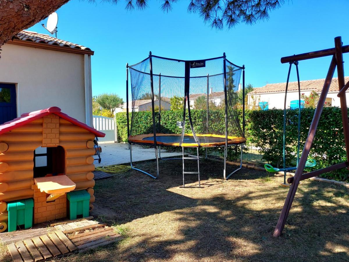 Villa Maison familiale avec piscine chauffée à Saint-Georges-de-Didonne Extérieur photo